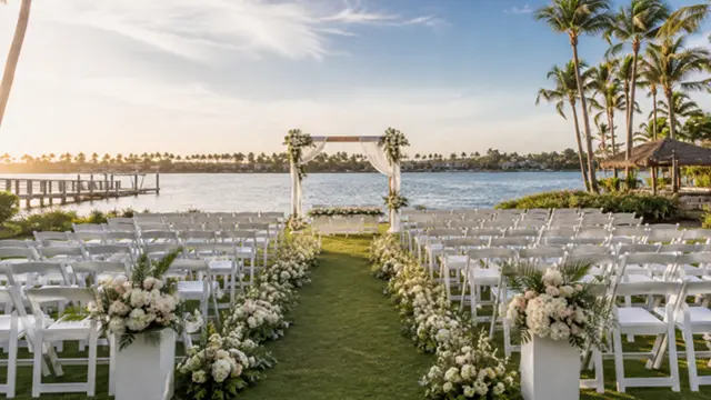 Beachfront wedding ceremony at Paradise Point on Mission Bay